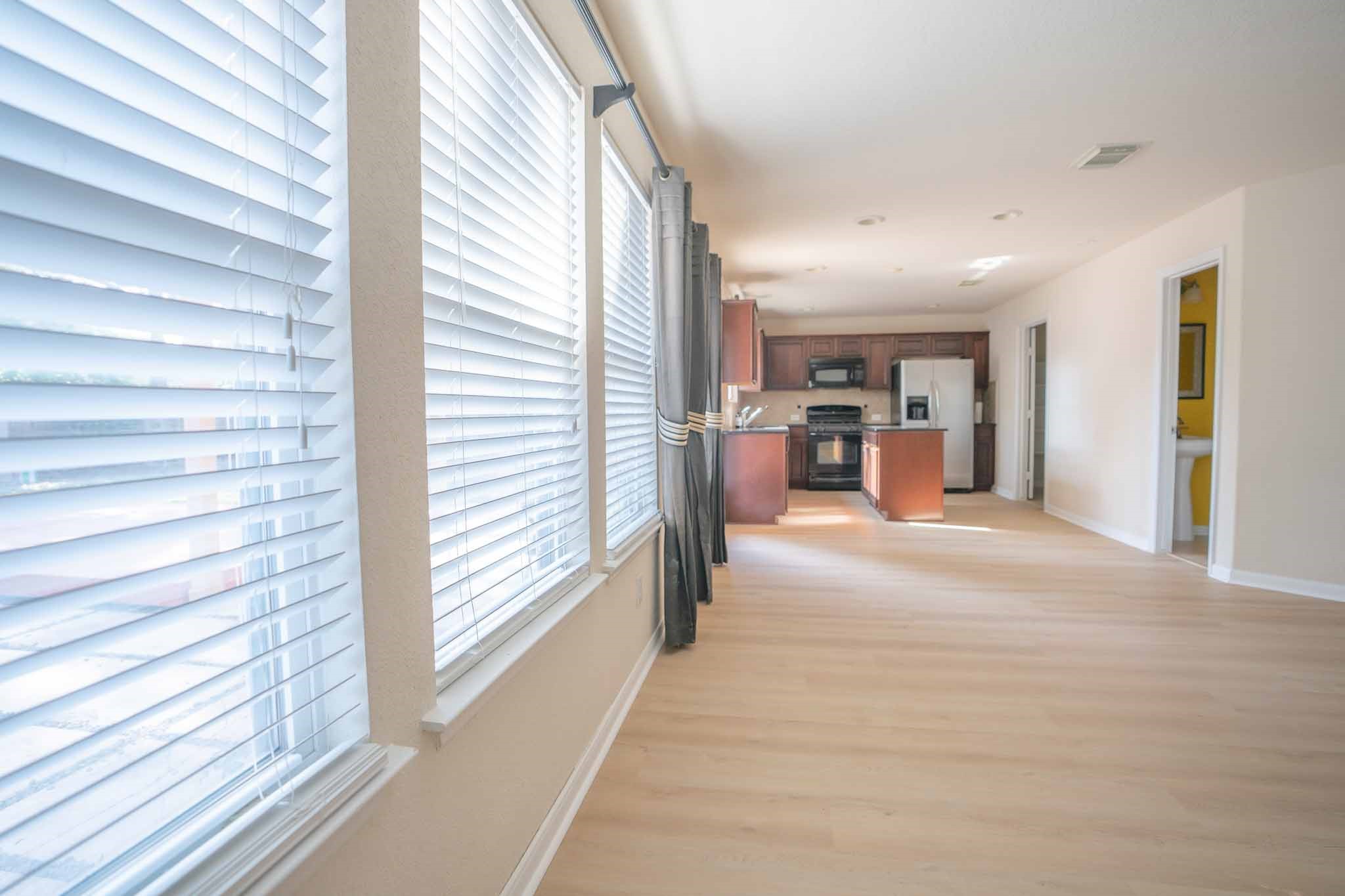 6403 Lost Timber Lane Houston, TX 77066 - Photo 14 of 34 a view of living room filled with furniture and window