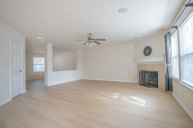 $315,000 | 6403 Lost Timber Lane, Houston, TX 77066