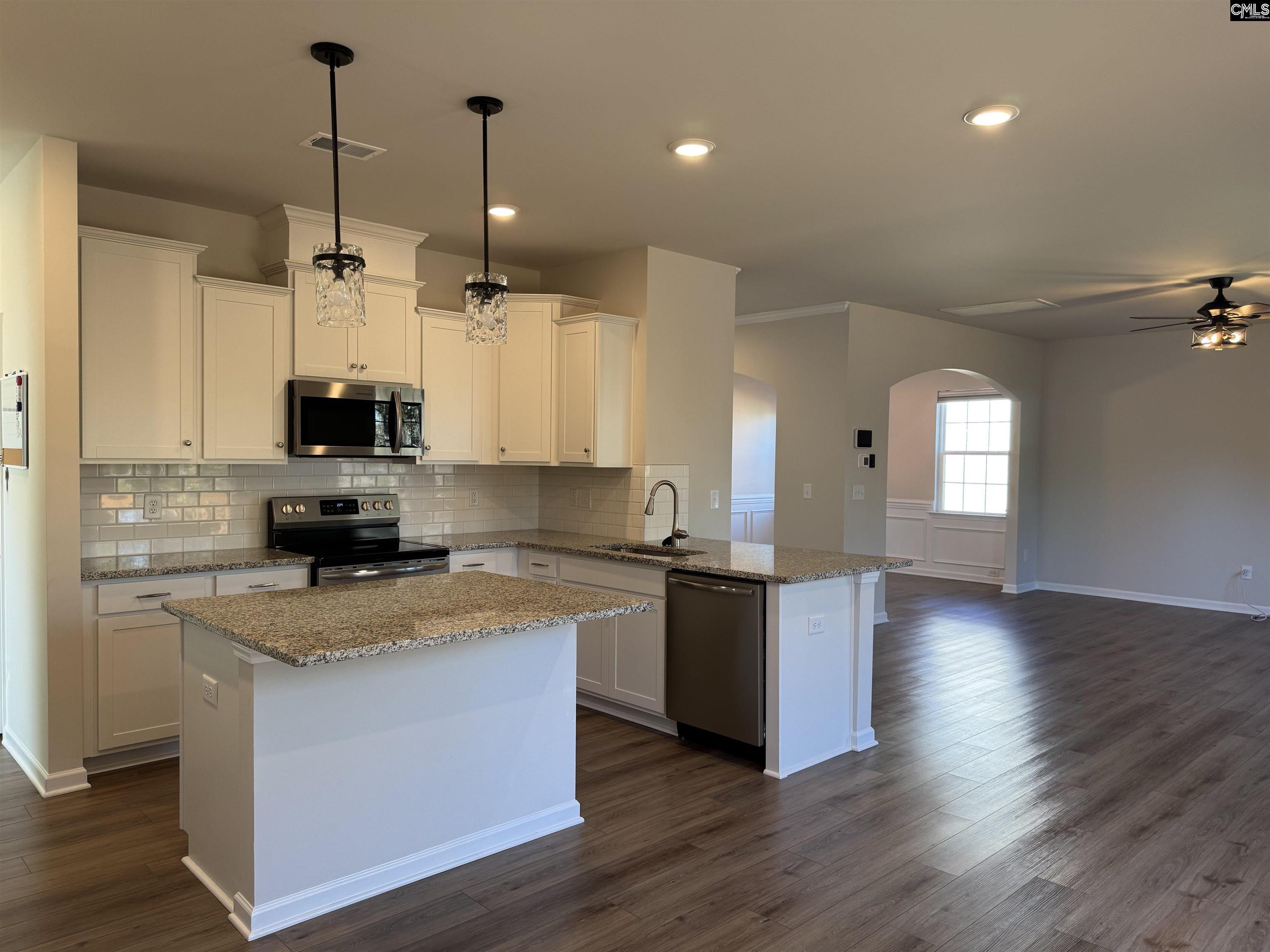 225 Shadowbrook Way Camden, SC 29020 - Photo 11 of 34