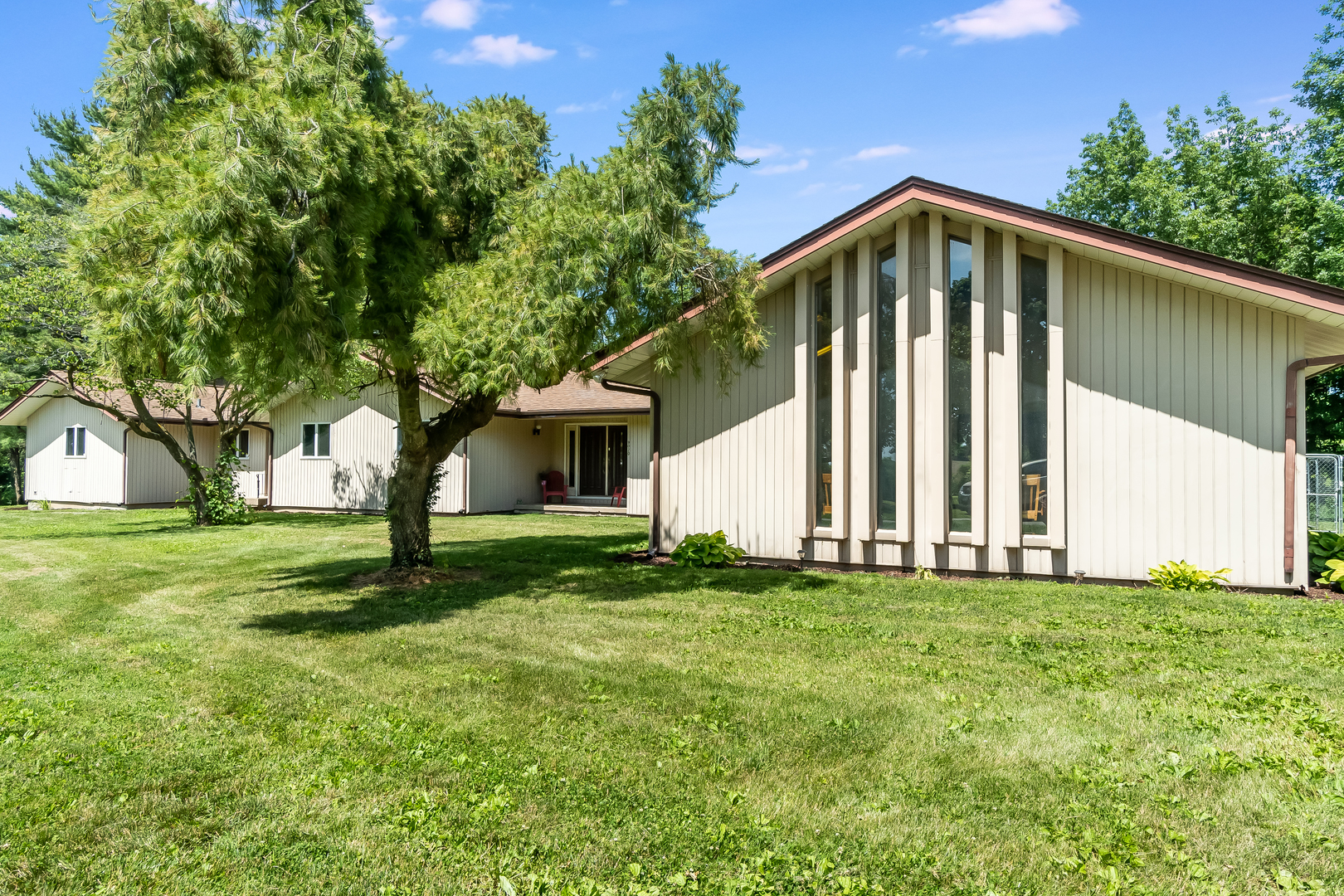 9020 Base Line Road Kingston, IL 60145 - Photo 3 of 63