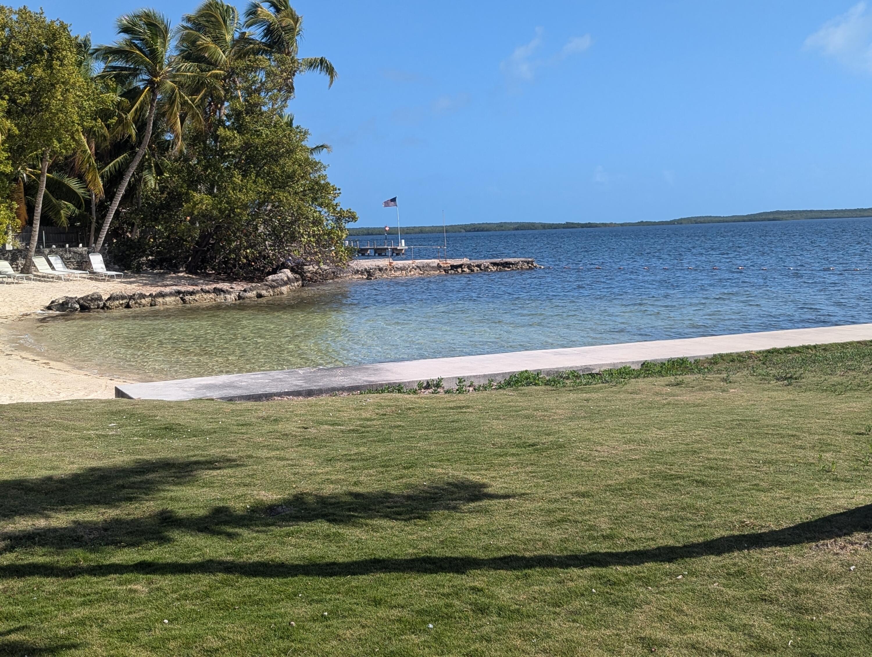 32 Bonefish Avenue Key Largo, FL 33037 - Photo 3 of 11 PXL_20250213_154823923.MP