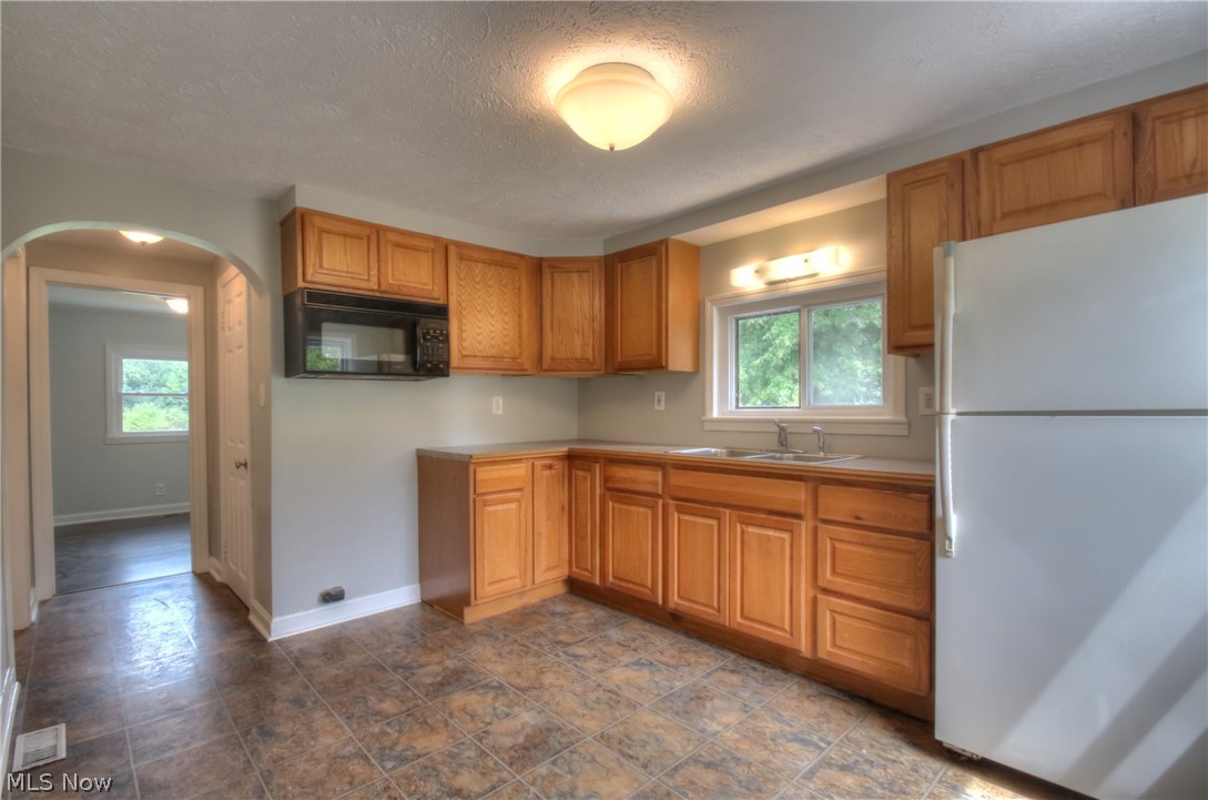 33801 Eddy Road Willoughby, OH 44094 - Photo 8 of 33