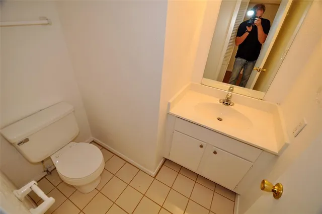 $1,419 | 2610 Lakehill Lane, Unit 12C, Carrollton, TX 75006