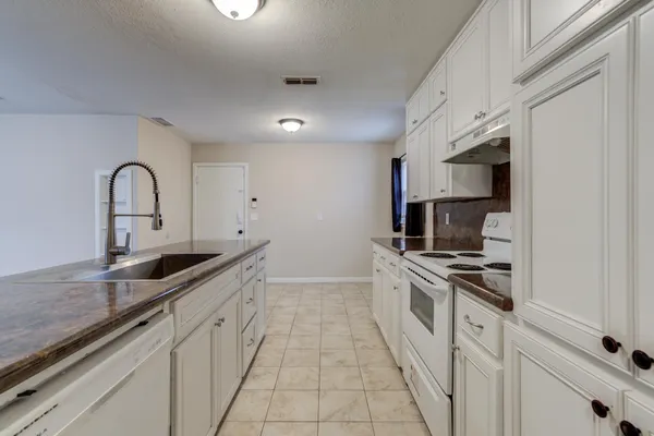 $140,000 | 403 East 19th Street, Littlefield, TX 79339