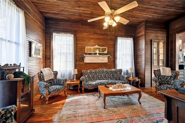 $640,000 | 72419 Highway 59, Abita Springs, LA 70420