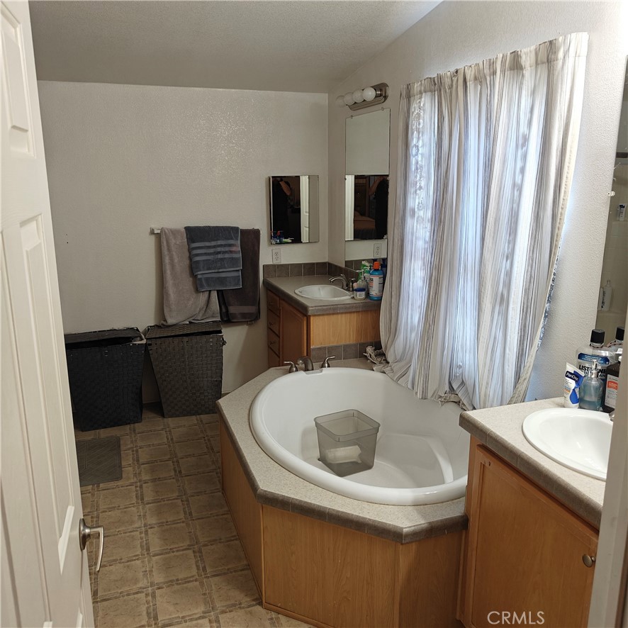 22956 La More Road Perris, CA 92570 - Photo 22 of 24