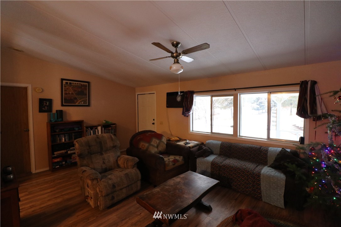 2 Pinecrest Road Tonasket, WA 98855 - Photo 4 of 20 Gallery Image 4