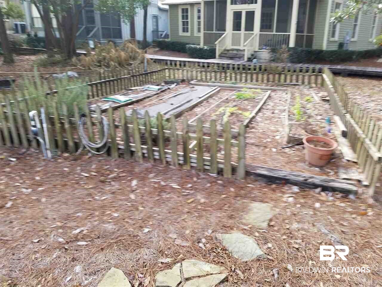 25773 Canal Road, Unit 41 Orange Beach, AL 36561 - Photo 34 of 34 Community garden for owners use--Enjoy!