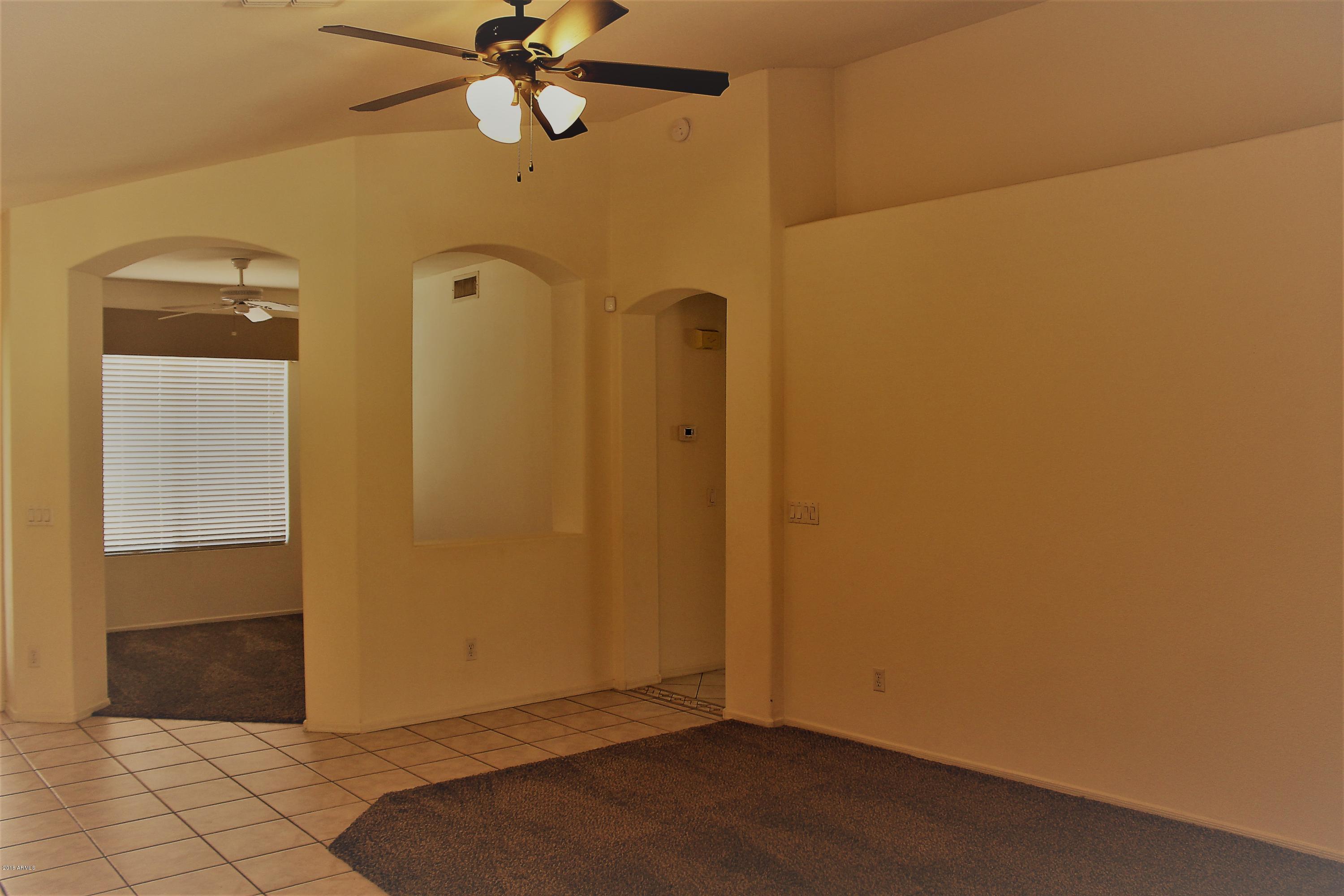 4320 East Rowel Road Phoenix, AZ 85050 - Photo 5 of 15 4320 E Rowel Rd (4)