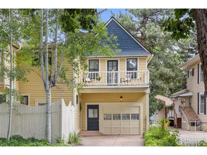 $950,000 | 831 4th Avenue, Longmont, CO 80501
