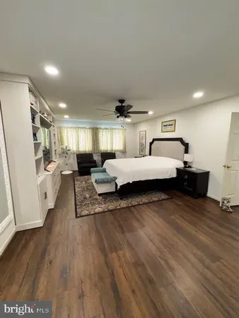 a room with a bed and a table