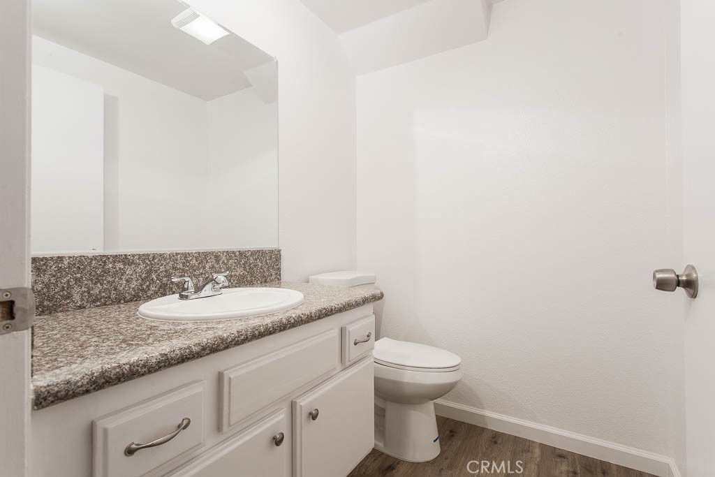 527 Spring Road, Unit 19 Moorpark, CA 93021 - Photo 16 of 35