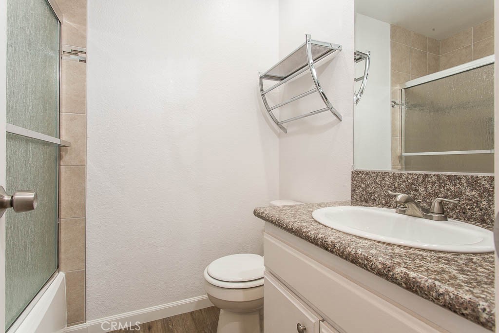 527 Spring Road, Unit 19 Moorpark, CA 93021 - Photo 22 of 35