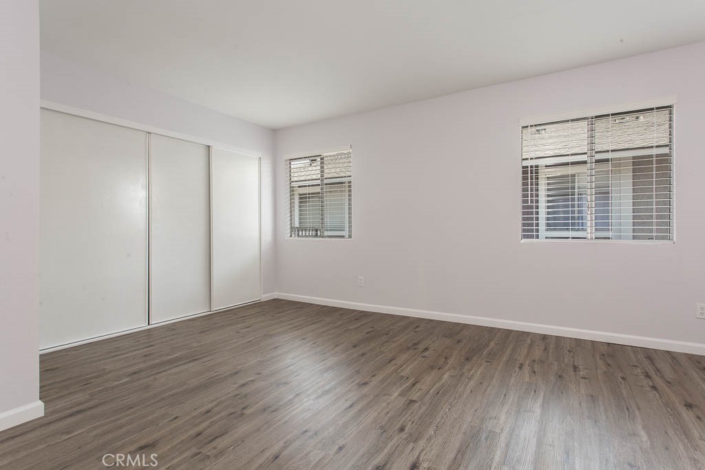 527 Spring Road, Unit 19 Moorpark, CA 93021 - Photo 23 of 35