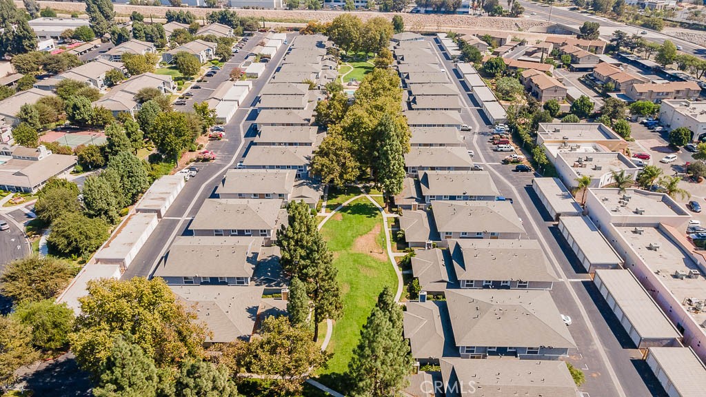 527 Spring Road, Unit 19 Moorpark, CA 93021 - Photo 31 of 35