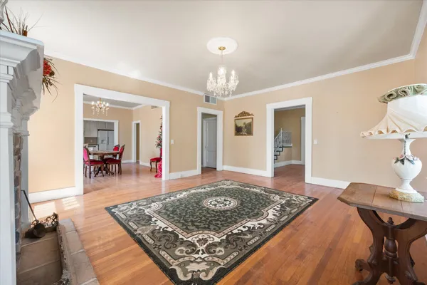 $299,900 | 2001 North Main Street, Tahoka, TX 79373