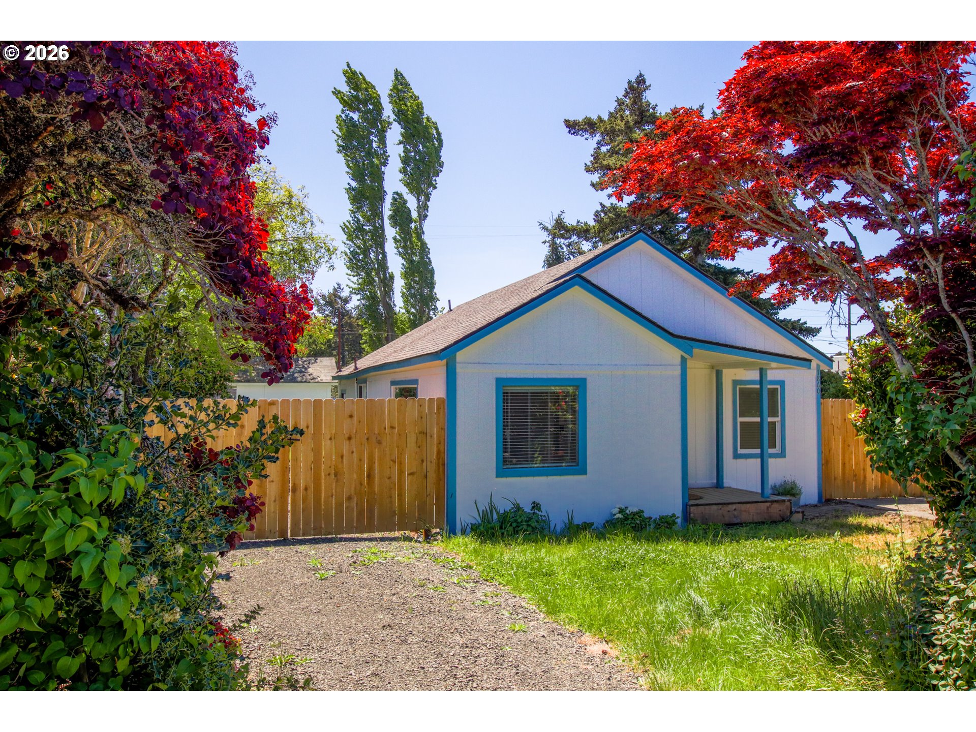 1860 30th Street Florence, OR 97439 - Photo 1 of 39
