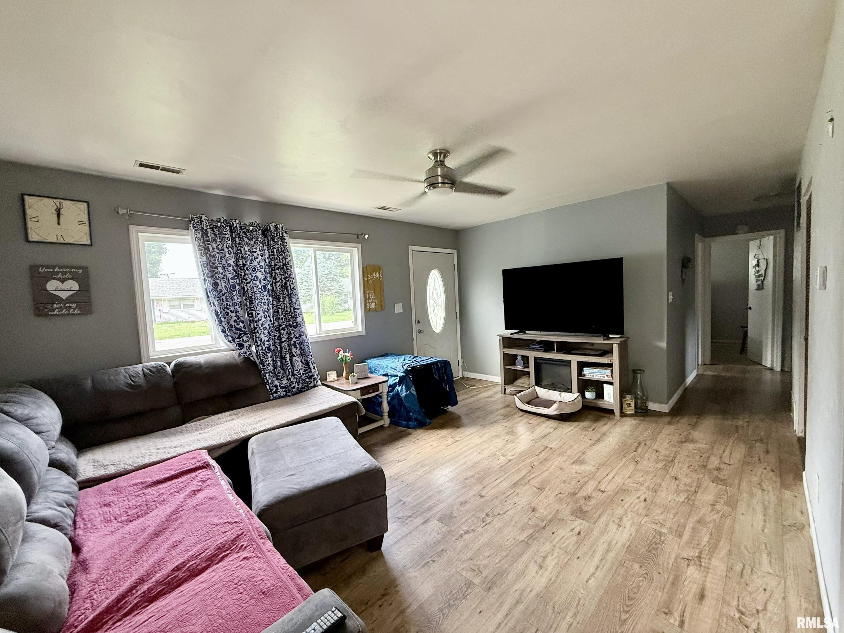 3230 Buckner Street Springfield, IL 62703 - Photo 7 of 17 Gallery Image 7
