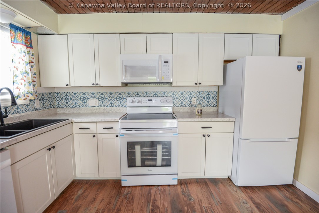 1004 Ellis Road St. Albans, WV 25177 - Photo 16 of 25 Gallery Image 16