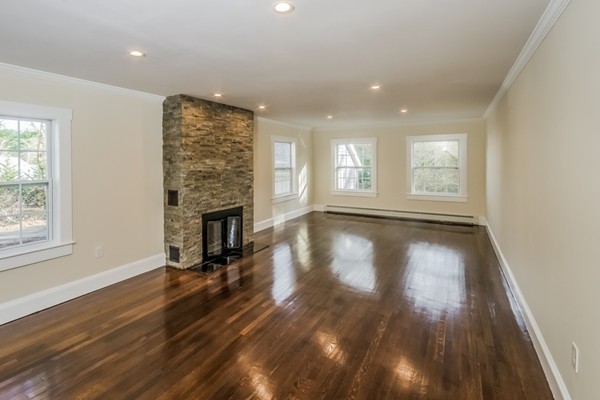 108 Fairhaven Road Mattapoisett, MA 02739 - Photo 10 of 23 Gallery Image 10