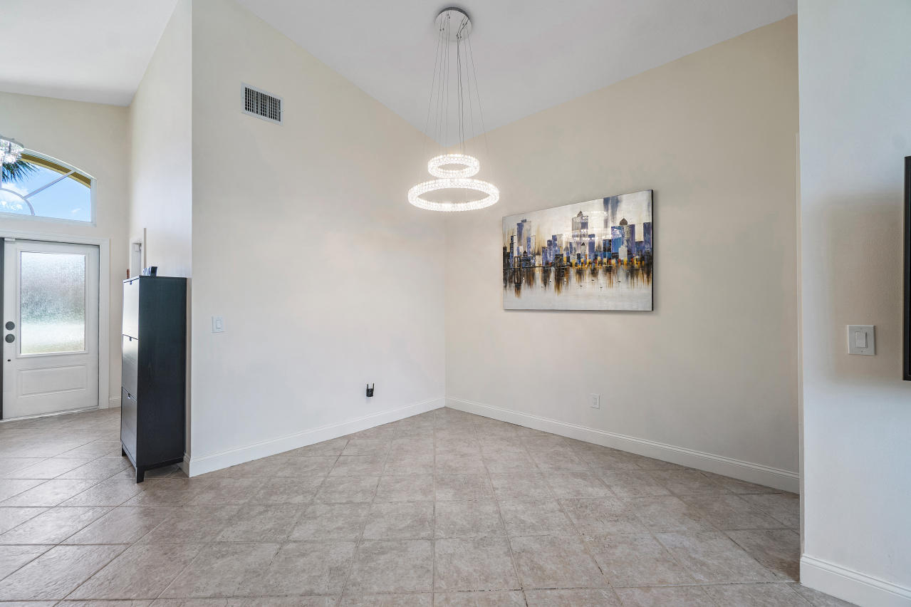 18804 Caspian Circle Boca Raton, FL 33496 - Photo 10 of 29 010-18804CaspianCircle-BocaRaton-FL-3349