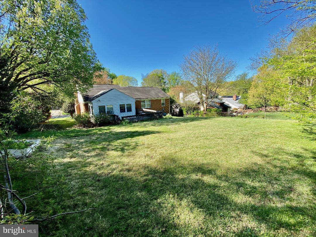 5617 Lamar Road Bethesda, MD 20816 - Photo 4 of 4 Gallery Image 4