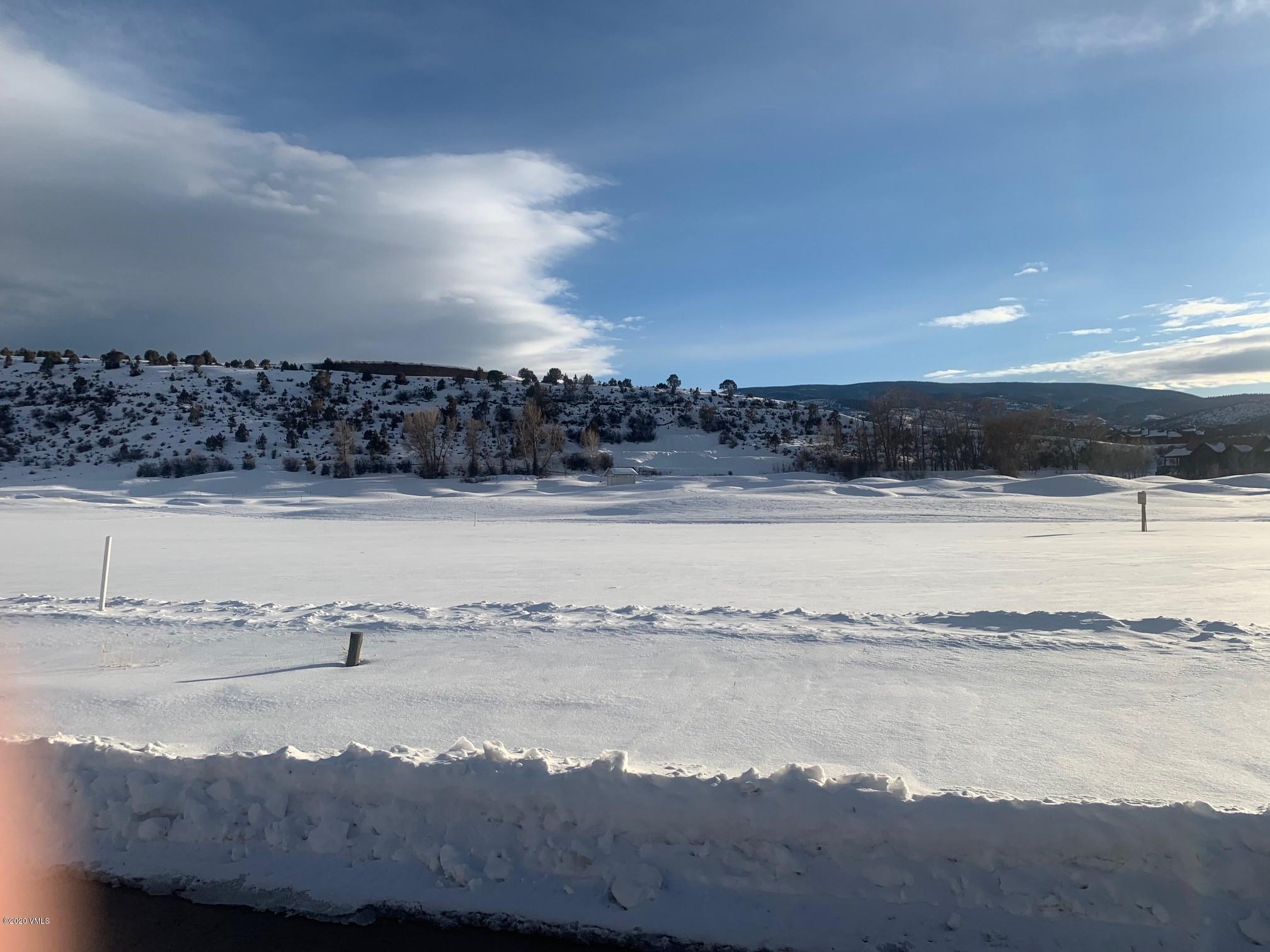 Golf course views to the South