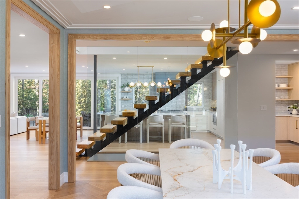 25 Aston Road Brookline, MA 02467 - Photo 13 of 39