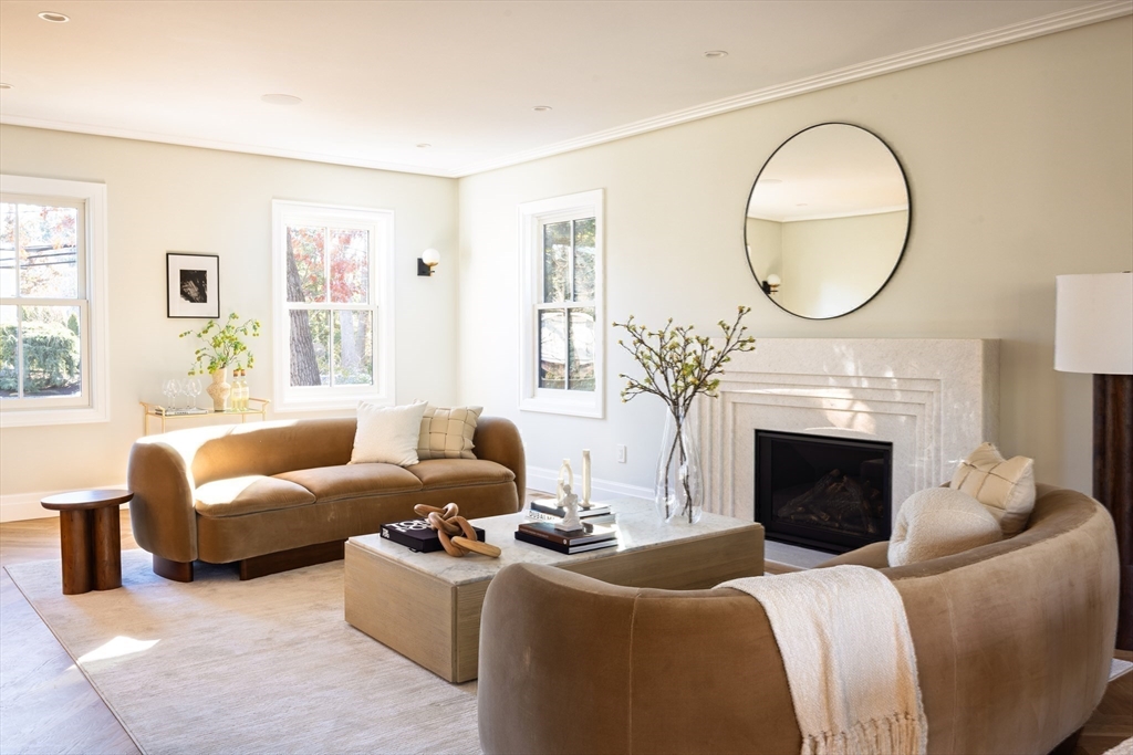 25 Aston Road Brookline, MA 02467 - Photo 15 of 39