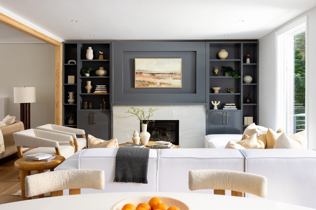 25 Aston Road Brookline, MA 02467 - Photo 7 of 39