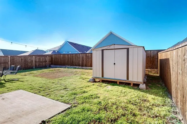 a view of a small garden