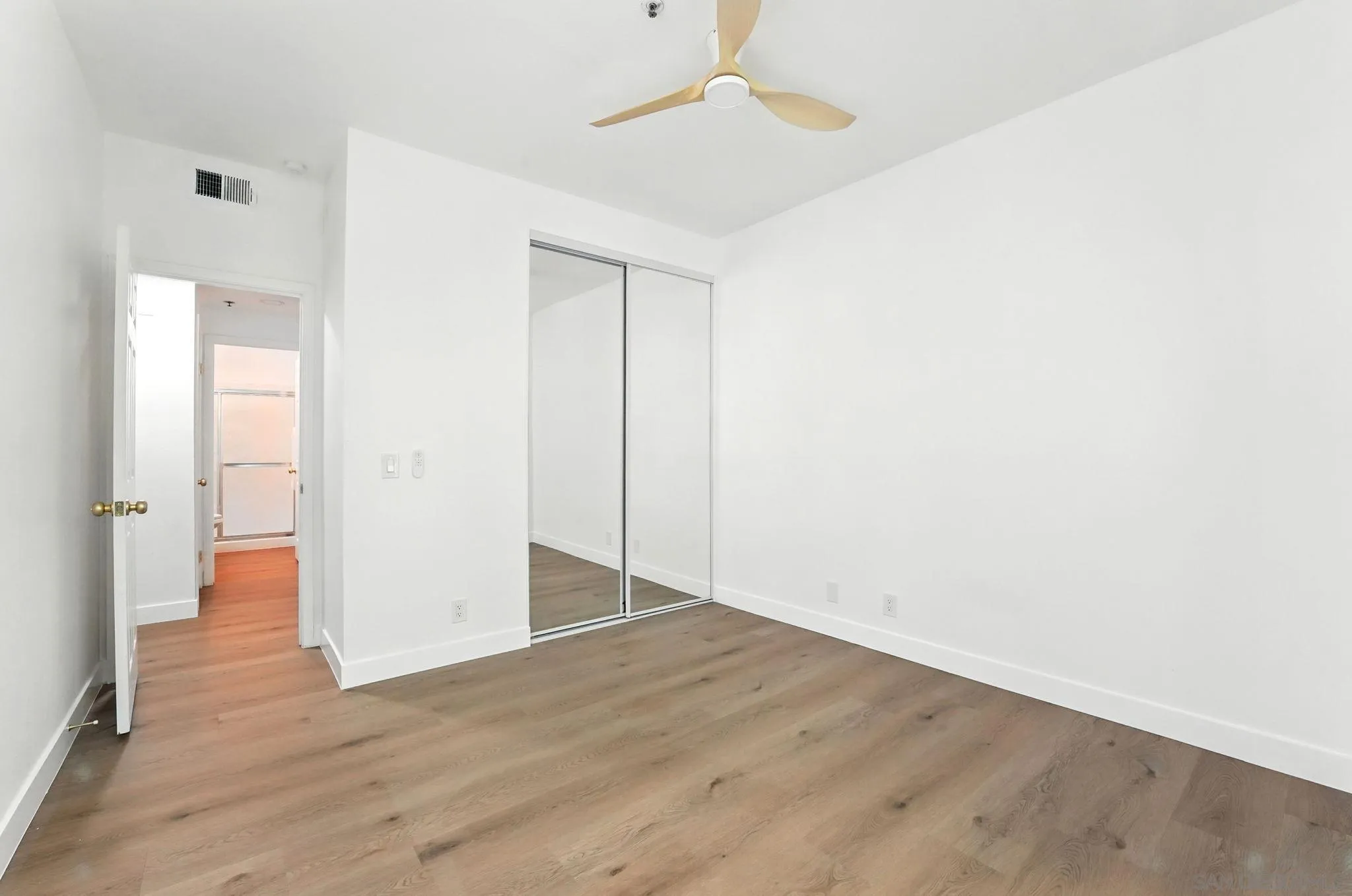 5875 Friars Road, Unit 4307 San Diego, CA 92110 - Photo 12 of 20 Gallery Image 12