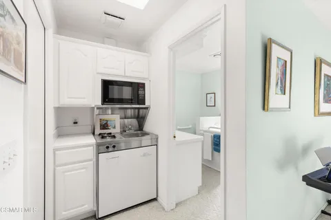 $1,599,000 | 720 Camino Concordia, Camarillo, CA 93010