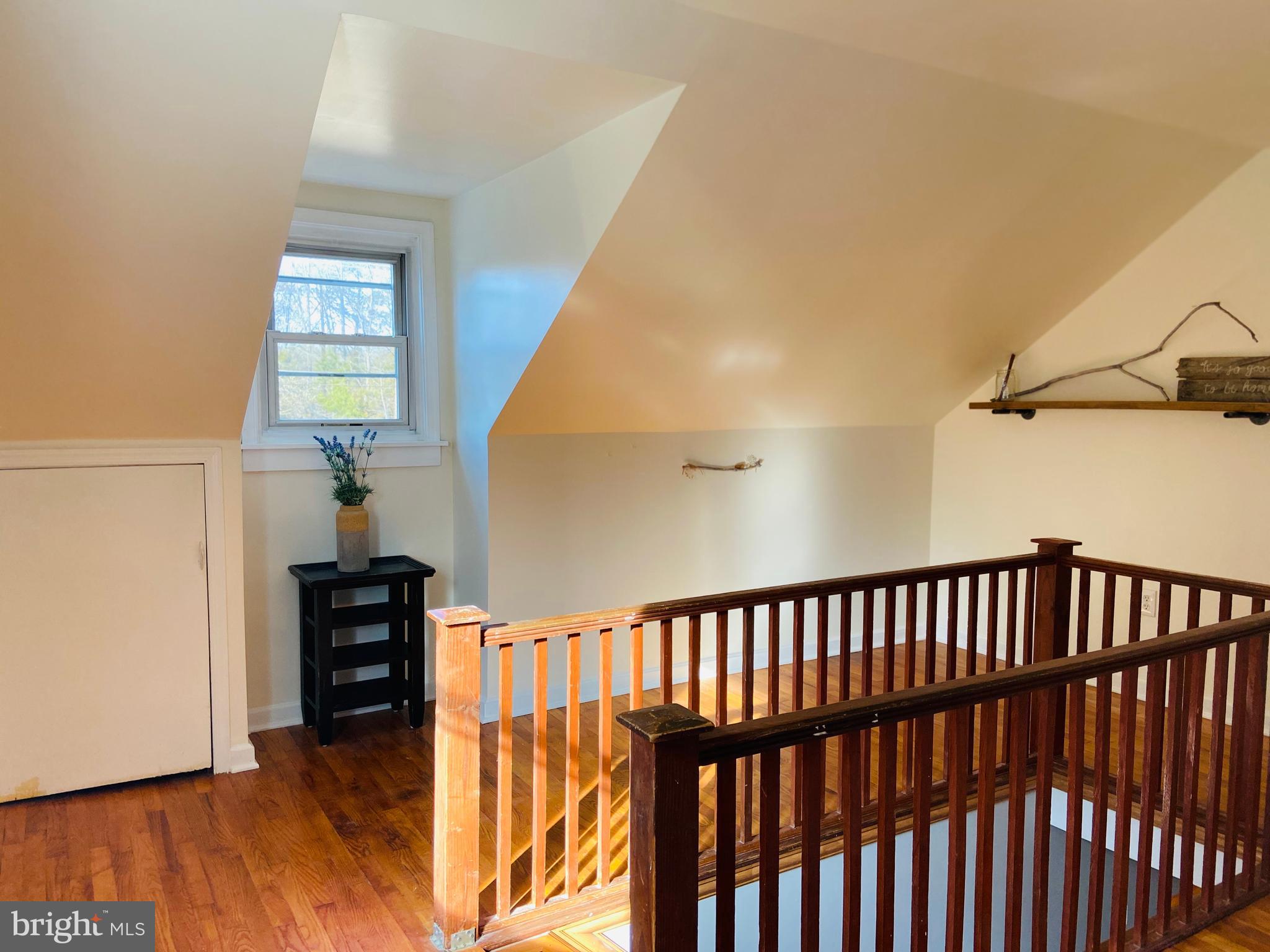 9601 Dyson Road Brandywine, MD 20613 - Photo 41 of 89 Upper level living area