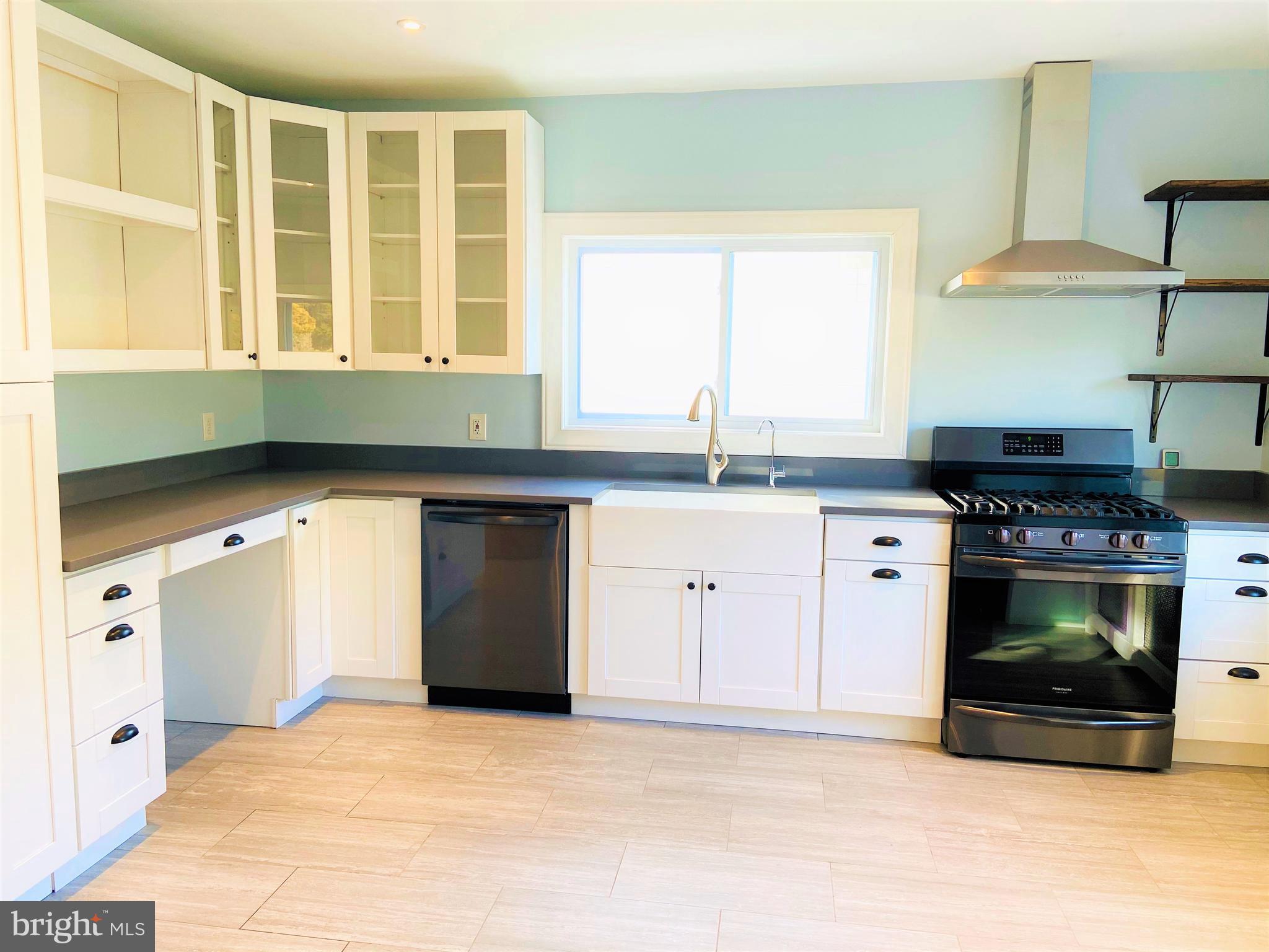 9601 Dyson Road Brandywine, MD 20613 - Photo 10 of 89 Kitchen