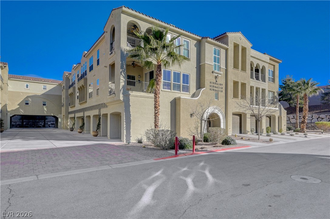 2555 Hampton Road, Unit 6108 Henderson, NV 89052 - Photo 37 of 63 View of apartment building / complex