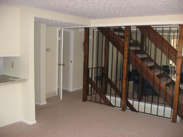 5120 Ranstead Court, Unit 20 Columbus, OH 43220 - Photo 4 of 12