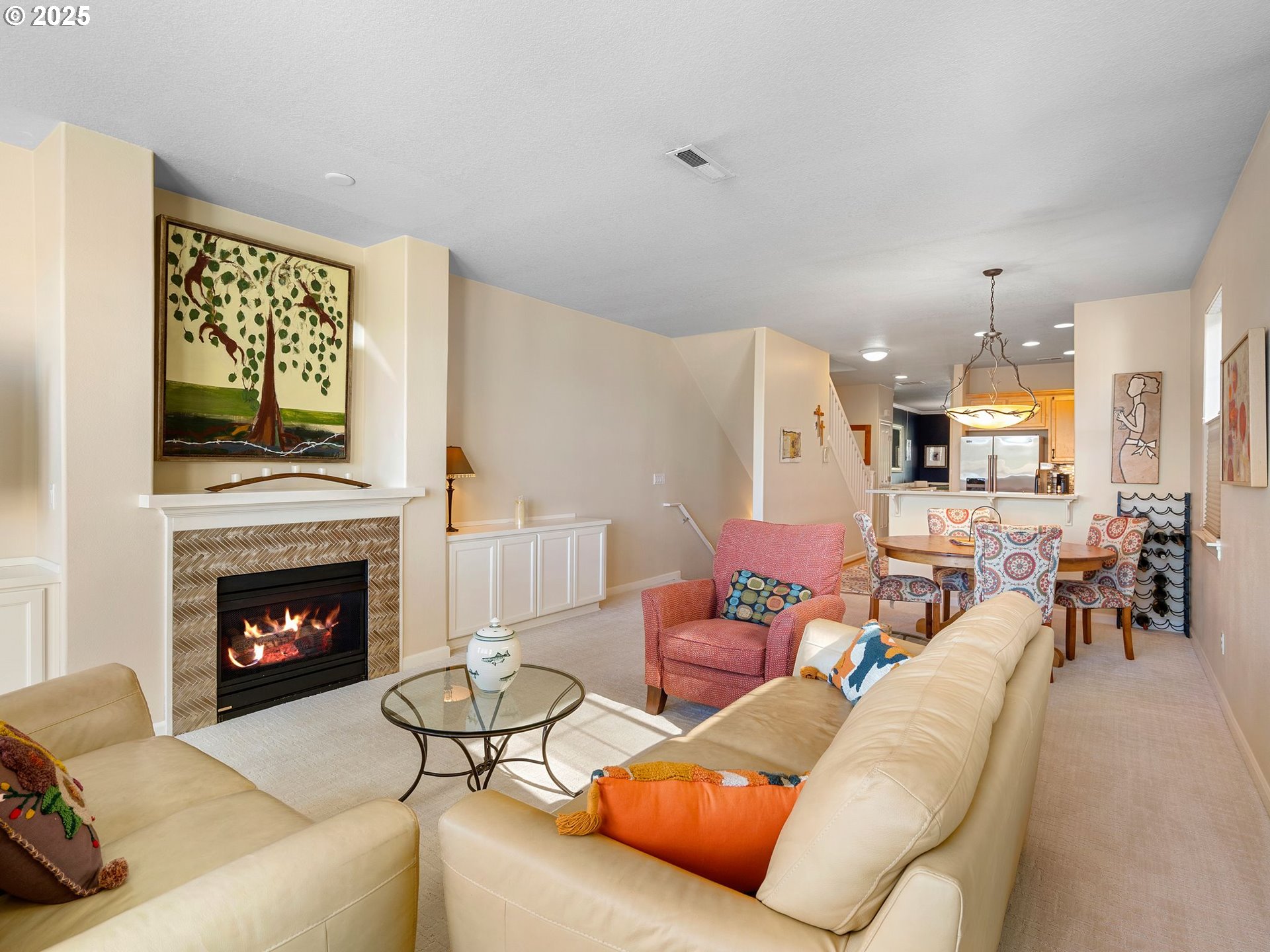 5218 Southwest View Point Terrace Portland, OR 97239 - Photo 15 of 39