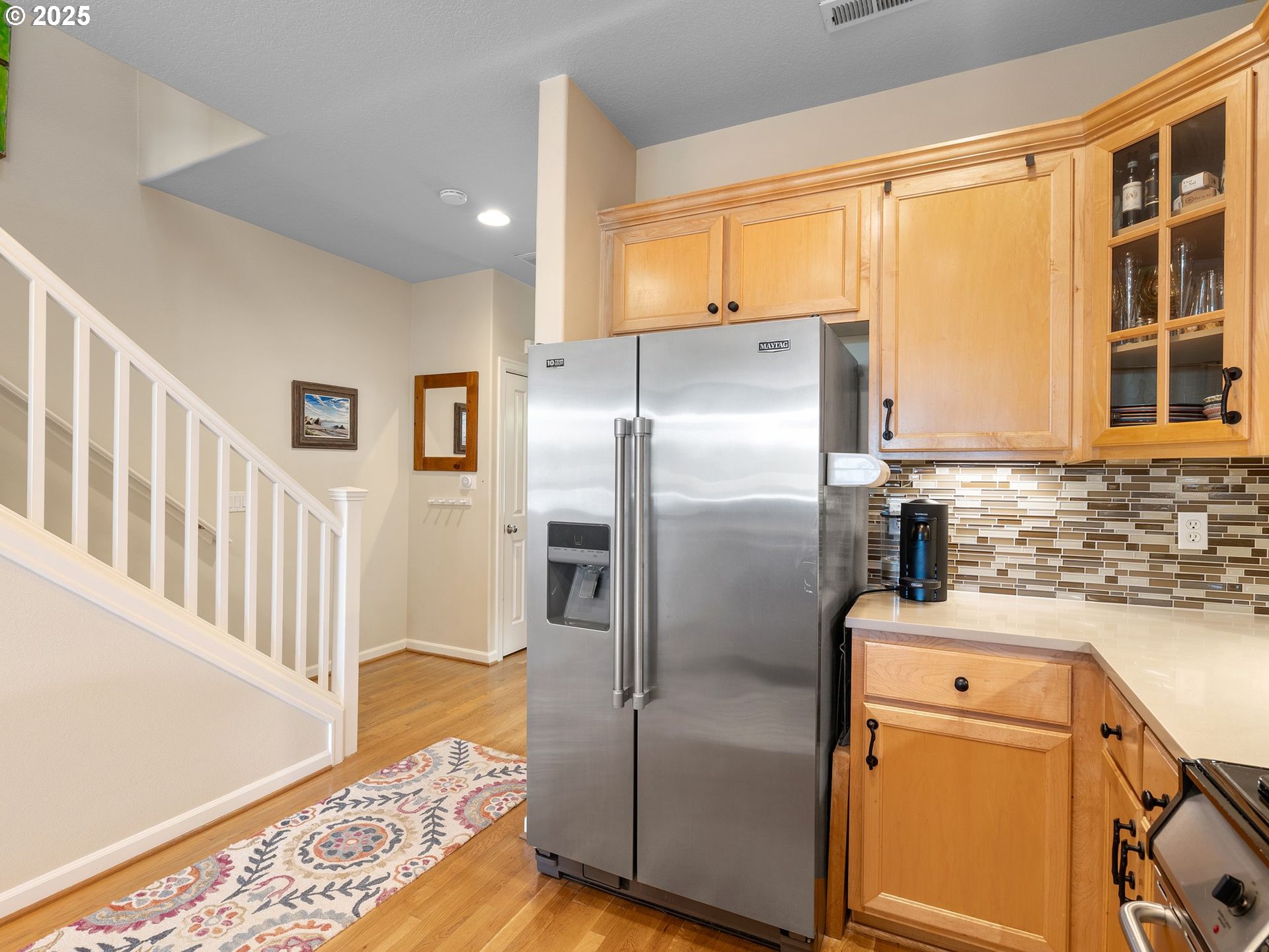 5218 Southwest View Point Terrace Portland, OR 97239 - Photo 10 of 39