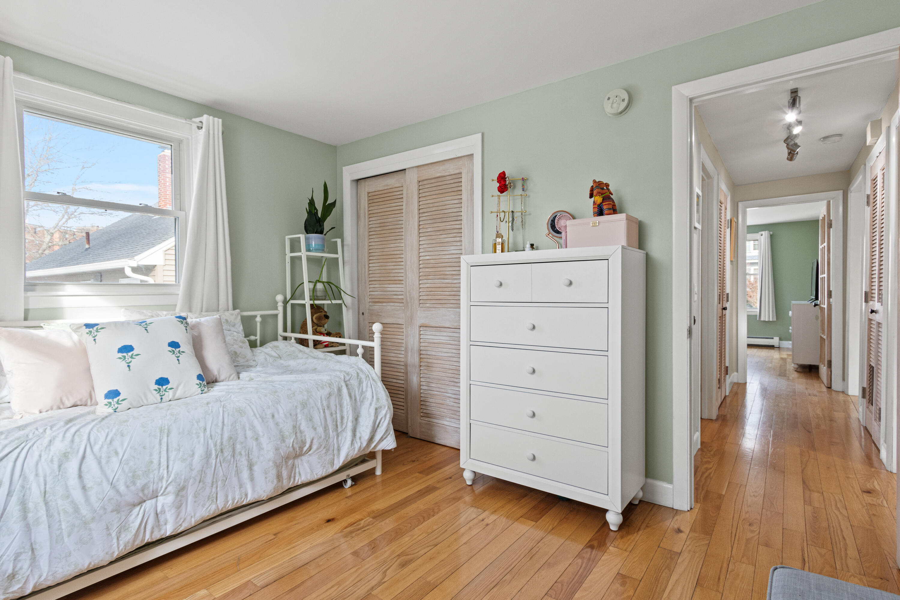 17 Spring Street South Portland, ME 04106 - Photo 19 of 24 2025123AR-71038