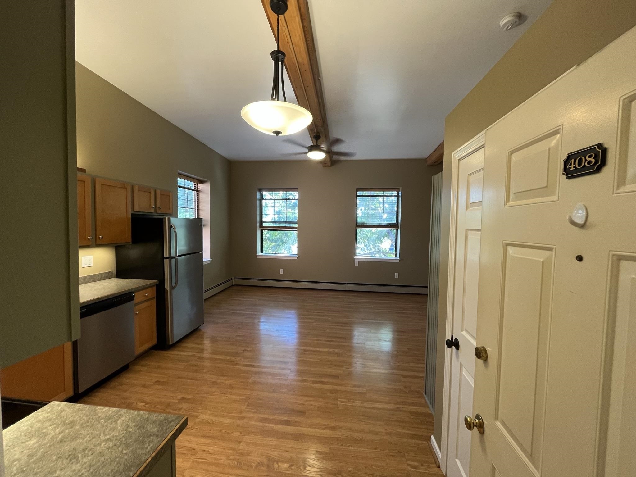 156 Front Street, Unit 408 Exeter, NH 03833 - Photo 13 of 17 Gallery Image 13