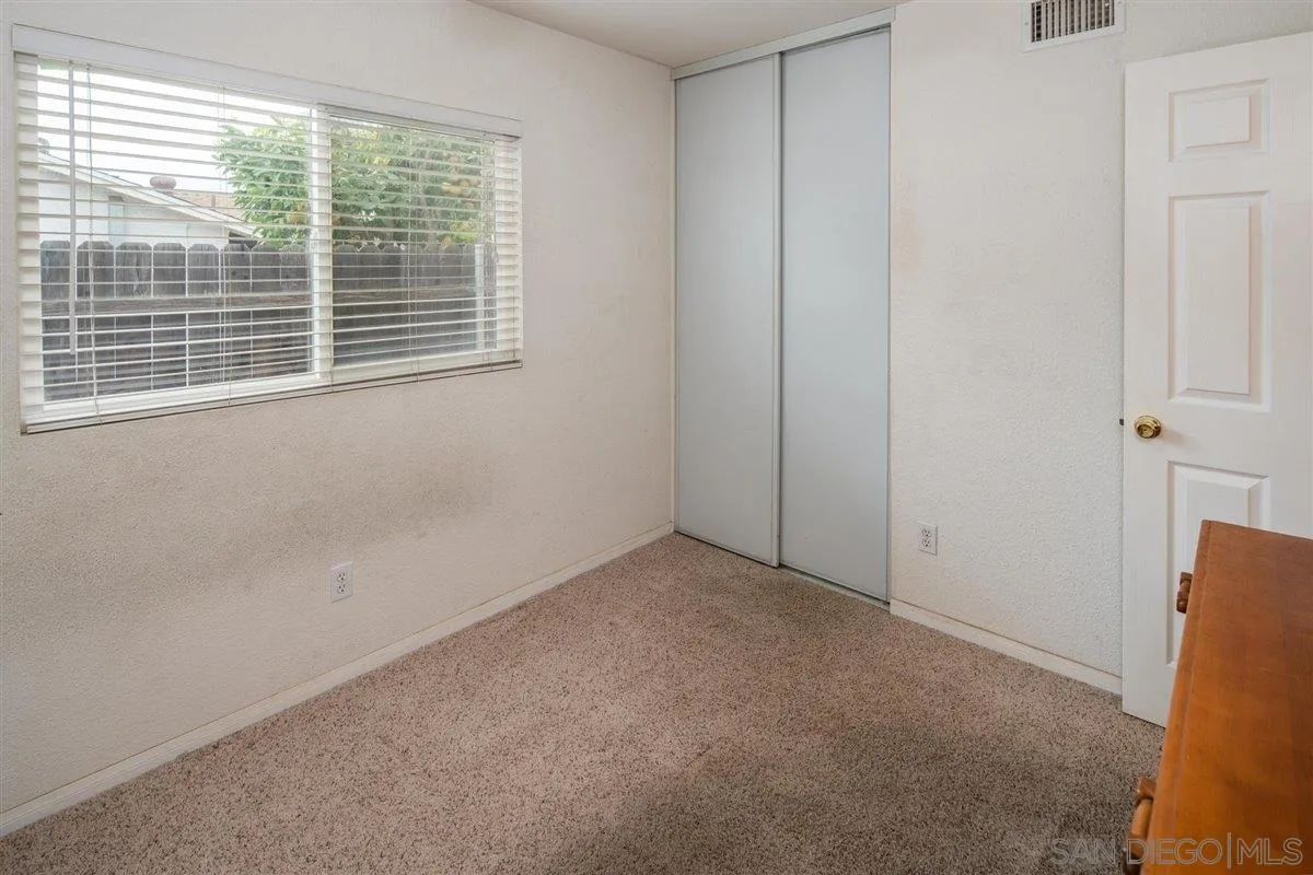 10232 Timberlane Way Santee, CA 92071 - Photo 16 of 19 Gallery Image 16