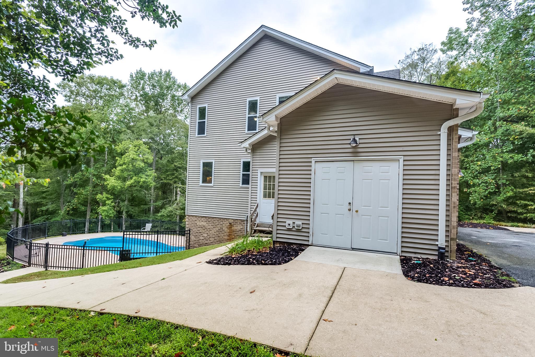 1620 Stone Drive Huntingtown, MD 20639 - Photo 4 of 85