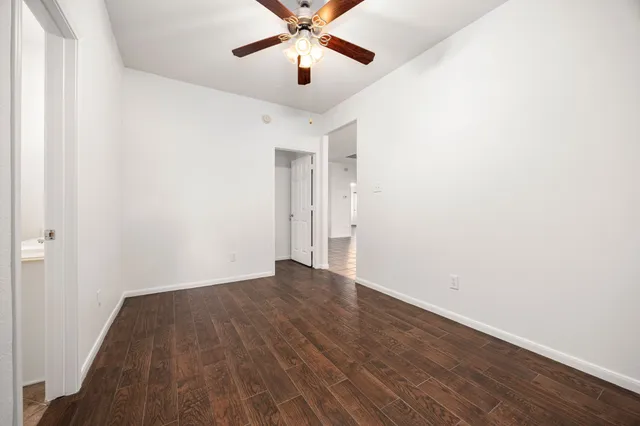 $355,000 | 3012 King Isle Lane, Dickinson, TX 77539