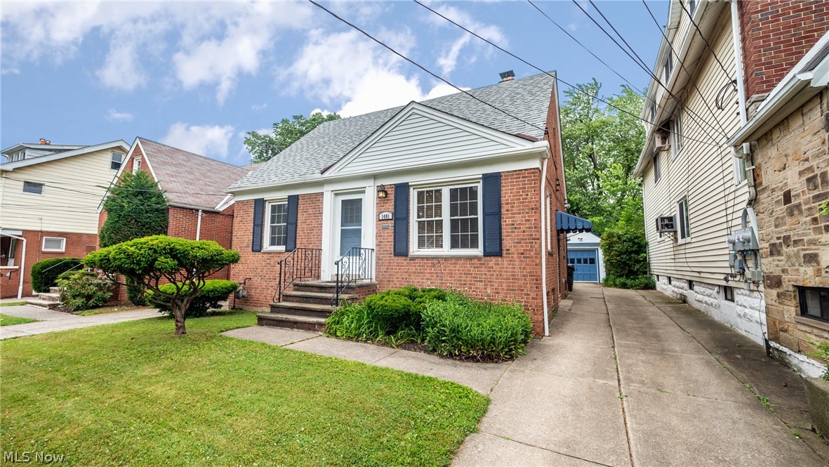 1401 Sheffield Road Cleveland, OH 44121 - Photo 2 of 30 Gallery Image 2