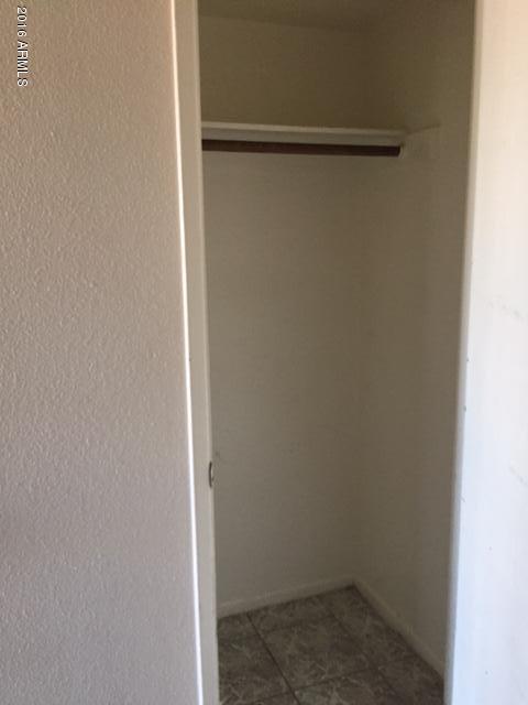 4221 East Almeria Road, Unit 2 Phoenix, AZ 85008 - Photo 8 of 24 IMG_0831