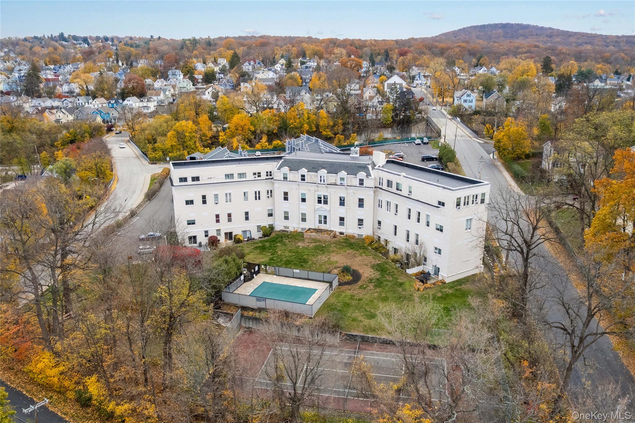 16 Waterview Estate Peekskill, NY 10566 - Photo 22 of 22 Bird's eye view of a pool area