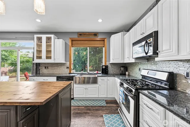 $528,999 | 20523 193rd Ave Court East, Orting, WA 98360