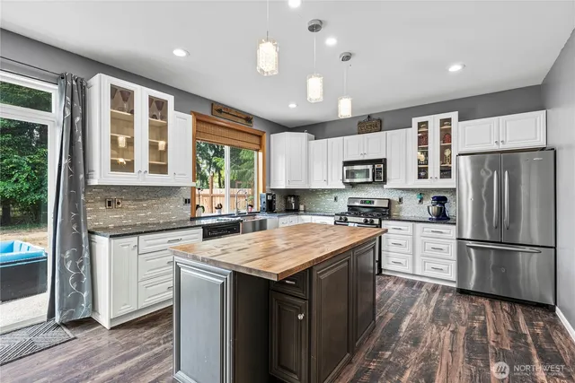 $528,999 | 20523 193rd Ave Court East, Orting, WA 98360