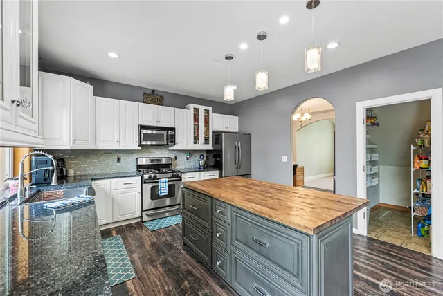 $528,999 | 20523 193rd Ave Court East, Orting, WA 98360